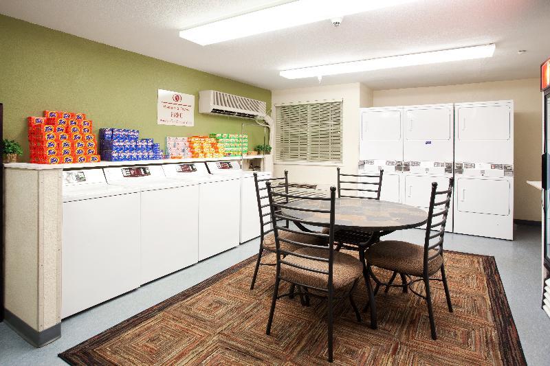 Sonesta Simply Suites Denver West Federal Center Lakewood Extérieur photo
