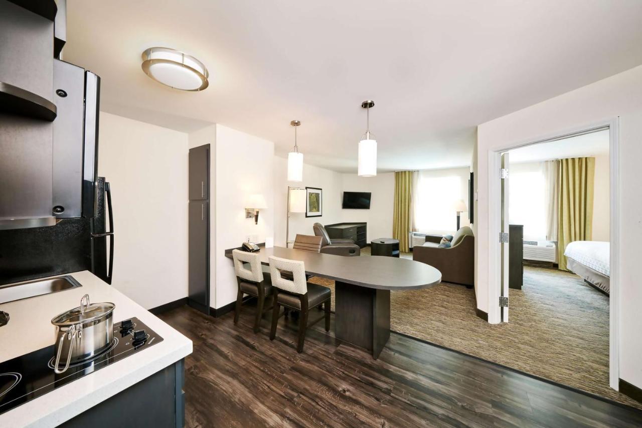 Sonesta Simply Suites Denver West Federal Center Lakewood Extérieur photo