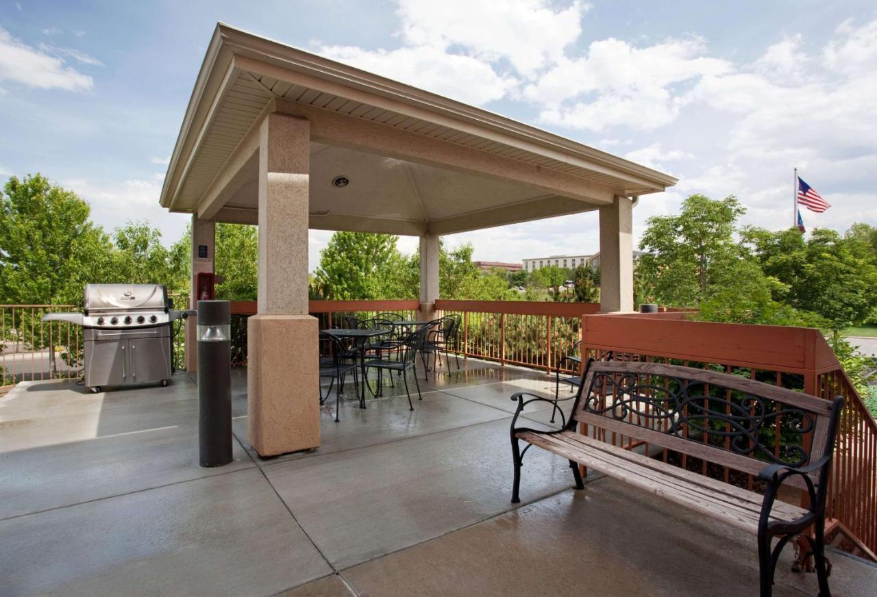 Sonesta Simply Suites Denver West Federal Center Lakewood Extérieur photo
