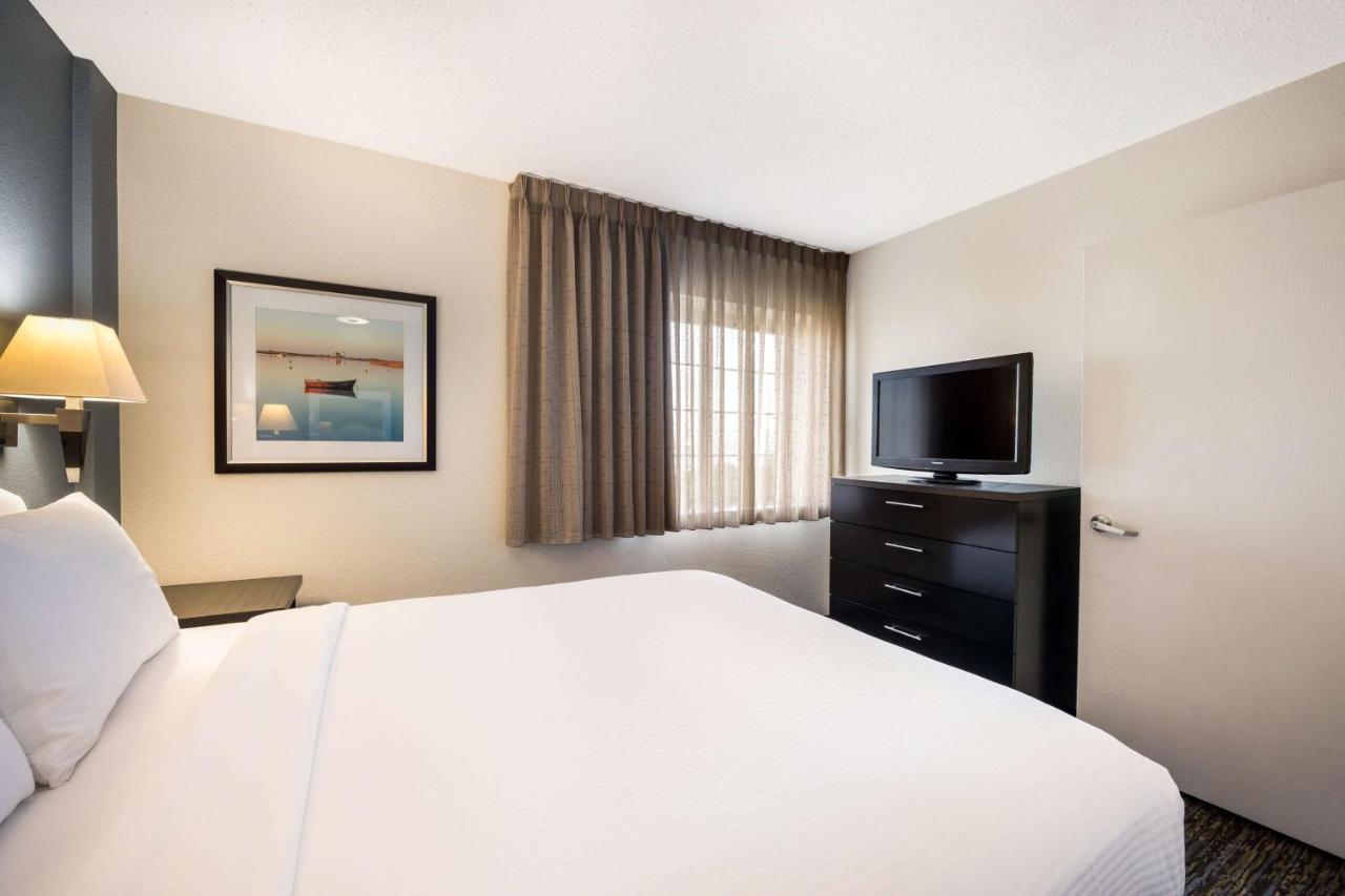 Sonesta Simply Suites Denver West Federal Center Lakewood Extérieur photo