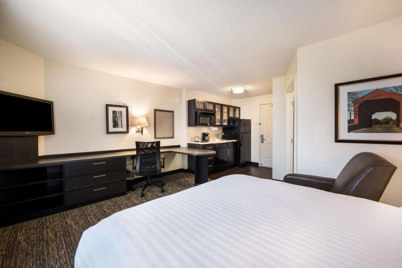 Sonesta Simply Suites Denver West Federal Center Lakewood Extérieur photo