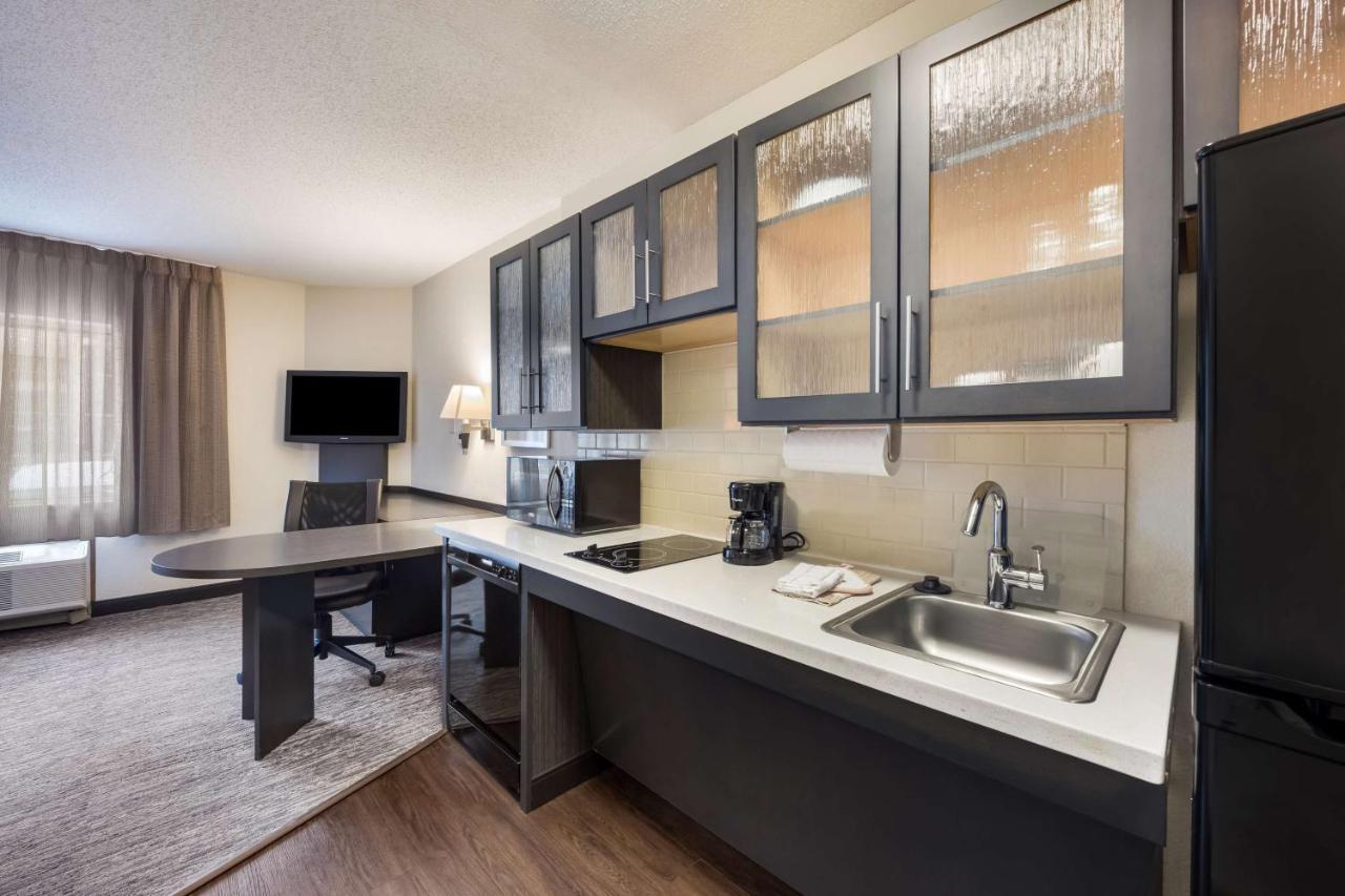 Sonesta Simply Suites Denver West Federal Center Lakewood Extérieur photo