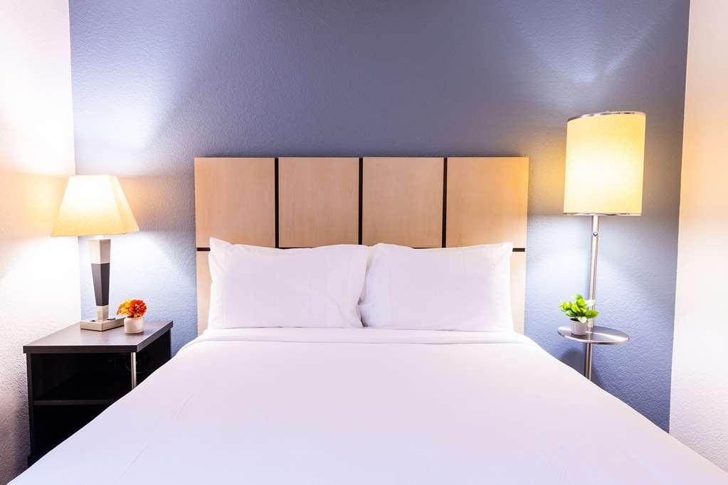 Sonesta Simply Suites Denver West Federal Center Lakewood Chambre photo
